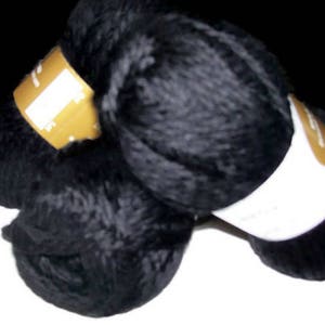 Peruvian Highland Bulky Yarn Discontinued From elann.com 2 Skeins