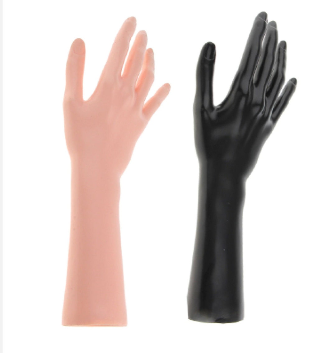 Set of 2 Hand Ring Display With Black Polish, Manequinne Hands