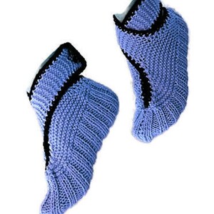 Knit Slippers Ankle Buttoned Vintage Easy PDF Knitting Pattern Is not a finished product. It is a PDF Pattern with instructions