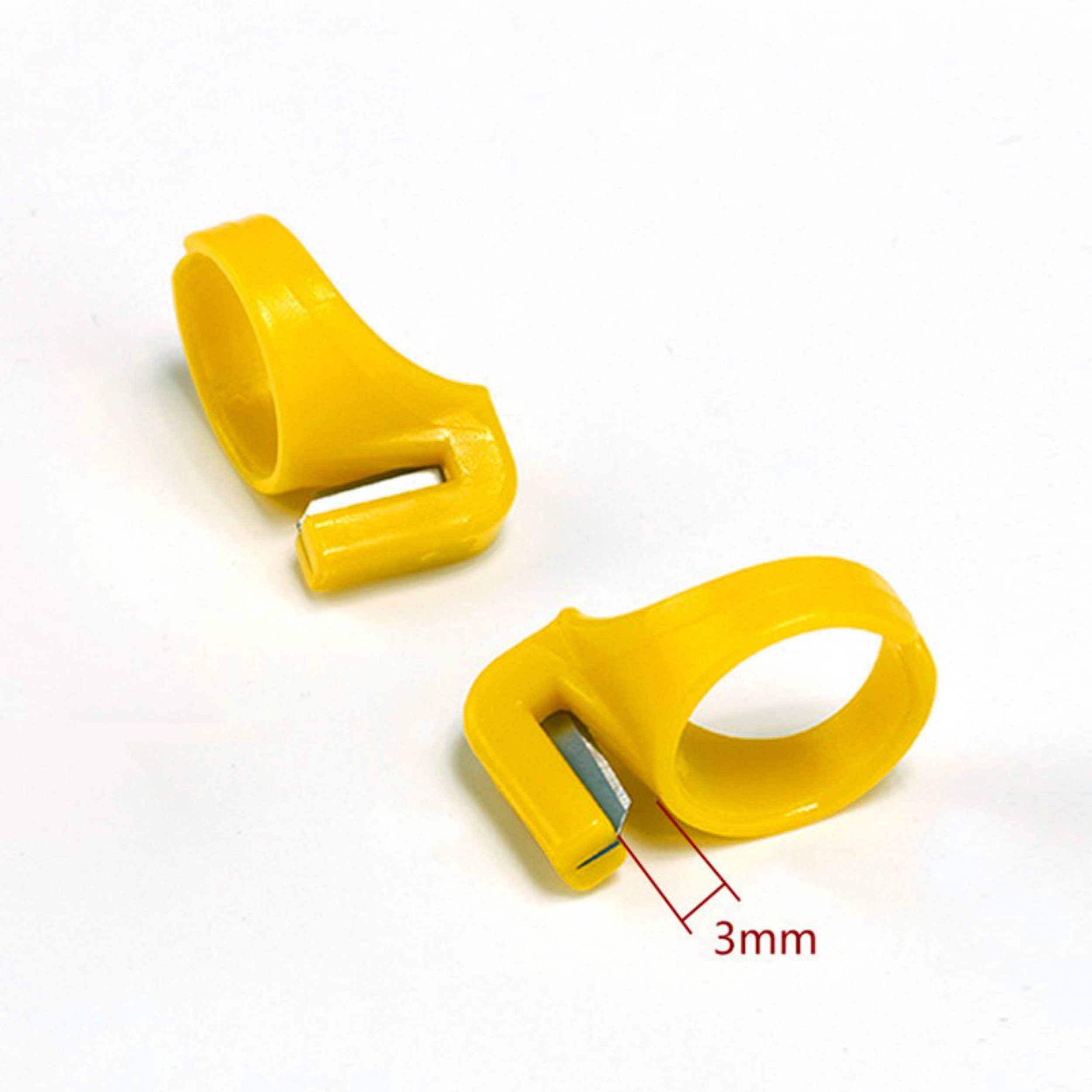 LQ Industrial Thread Cutter Ring 6PCS 3Colors Plastic Thimble Sewing Rings  Yarn Cutters Finger Ring Thread Cutting Tool