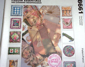 McCall's Sewing Pattern 8661 Decorator Throw Pillows Round Roll Square Rectangle Decorative Trim Tassels Embellishment Home Decor Uncut FF