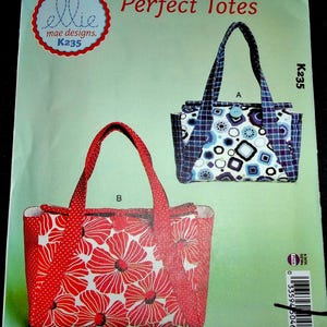 Ellie Mae Kwik Sew Sewing Pattern K235 Perfect Totes Tote Hand Bag Button Closure Color Block Misses Women's Fashion Accessories Uncut FF