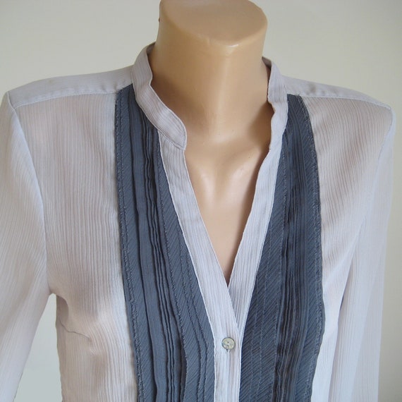 Vintage Classic Gray Jabot Shirt, Rayon Secretary… - image 3