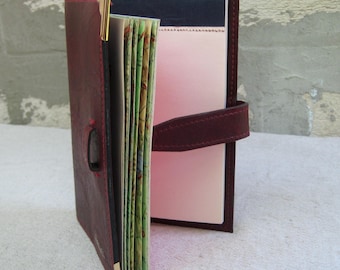 Portafoglio in pelle aziendale anni '80, cartella Ikarus monogrammata, cartella di lusso rosso bordeaux, portafoglio con mappe, oggetto da collezione ungherese, periodo comunista