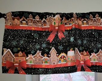 Retro Gingerbread Valance . Christmas Houses . Spoonflower Gingerbread Lane and Big Red Bows