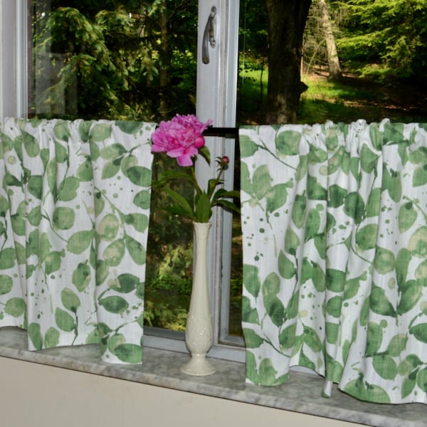 Leaf Cafe Curtains . Green and White Tiers . Nature . Lined or Unlined .  Made in USA