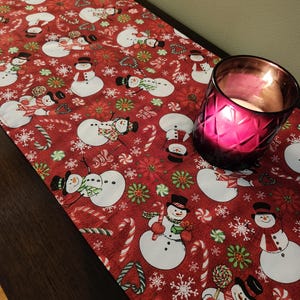 Snowman & Winter Bird Quilted Table Runner: Reversible Christmas Decor