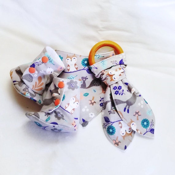 teething bibs boots