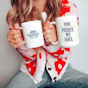 Taza de Jane Austen, núcleo de biblioteca, taza de cabaña, taza de libros, Light Academia, regalo de Jane Austen, regalo literario divertido,