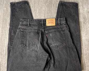 Jeans Levi’s 560 Loose Fit estilo vintage de los años 90 – Talla W33 L32 – Denim negro de pierna cónica – Hecho en EE. UU. – Ropa urbana clásica