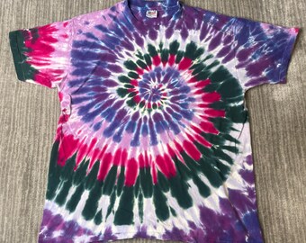 Vintage 1990s Anvil Tie Dye T Shirt – XL – USA Made Spiral Dye Festival Grateful Dead Style Cotton Tee