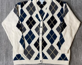 Cárdigan vintage IZOD Argyle de los años 2000 – Talla M – Suéter de algodón estilo preppy – Chaqueta abotonada de punto de rombos azul crema estilo abuelo