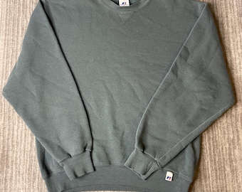Vintage 1990s Russell Athletic Sweatshirt – M – Faded Green Blank Crewneck – Minimalist Pullover – Classic 90s Sportswear