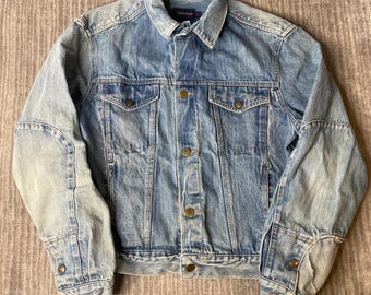Vintage 1990s Calvin Klein Denim Jacket – L – Light Wash Blue Trucker – 100% Cotton Classic Jean Coat