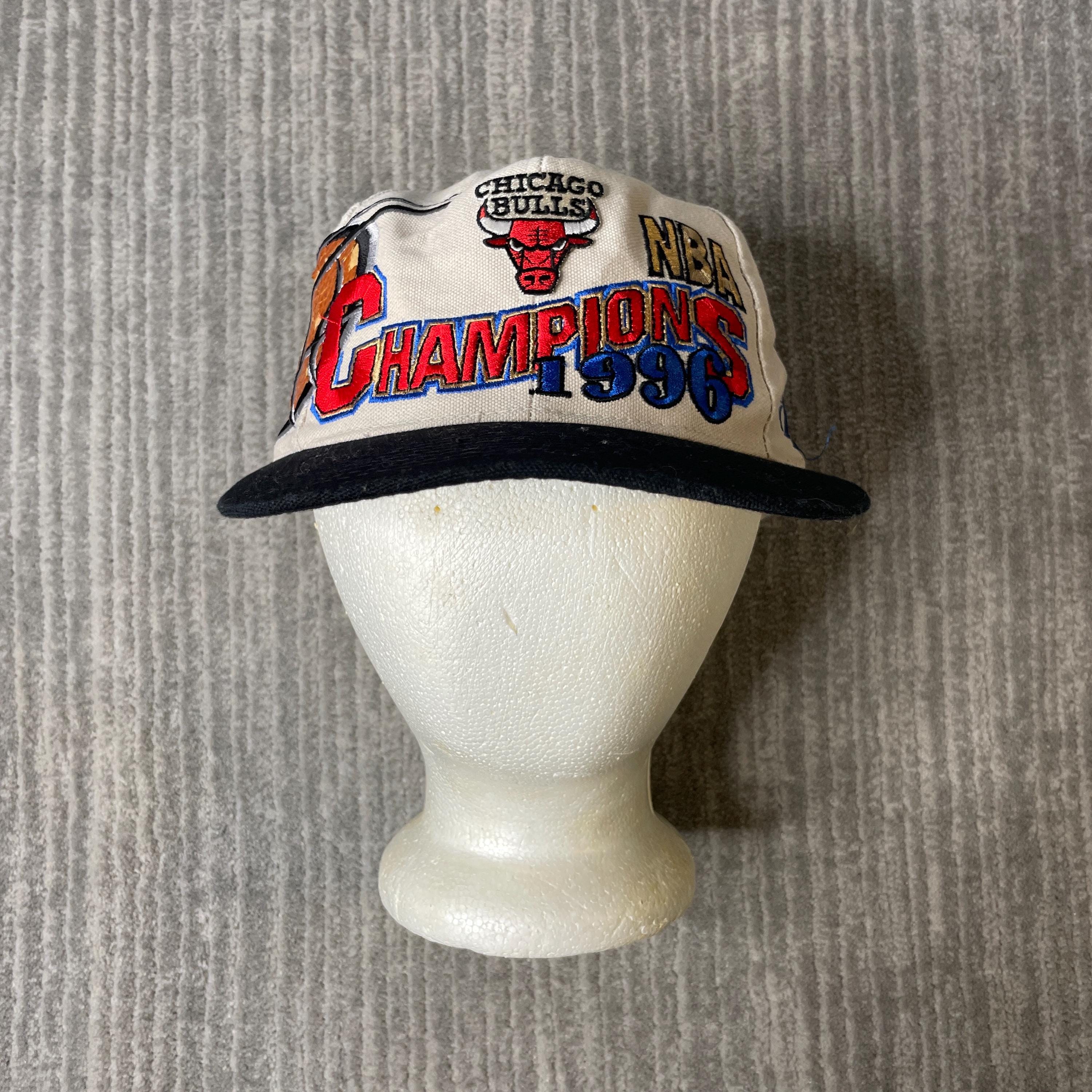 Vintage 1990s Chicago Bulls Snapback Hat – NBA Champions 1996 Cap