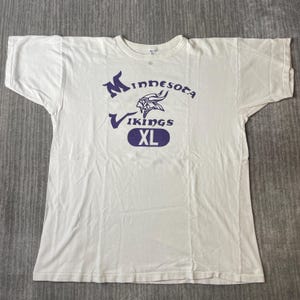 Vintage Champion 80s Tshirt - Etsy
