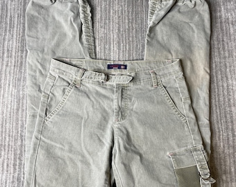 Vintage 2000s Vigoss Pants – 7/8 – Sage Green Utility Cargo Pants – Y2K Low Rise Belted Skater Trousers