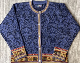 Vintage 2000s Skjæveland Wool Cardigan – Size S/M – Made in Norway Nordic Jacquard Knit – Pewter Button Scandinavian Sweater