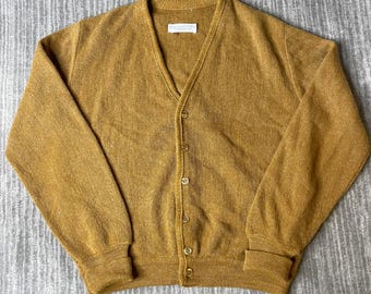 Vintage 1960s Mohair Cardigan – Size M – Mustard Gold 40% Virgin Mohair Orlon – Shaggy Button Front Sweater