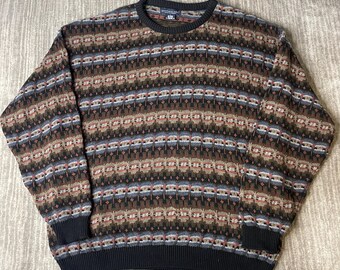 Jersey vintage de los años 90 de las Islas del Norte – Talla L – Hecho en EE. UU. Jersey de punto de algodón y acrílico con estampado, cuello redondo, estilo abuelo.