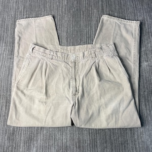 Vintage 1990s Pleated Dockers Chino Pants – 36 – Cream Cotton Trousers – Classic Relaxed Fit Minimal Preppy Pants