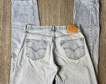Vintage 1999 Levi’s 501 Jeans – Tagged 34x34 – Light Wash Straight Leg Denim – Button Fly – Raw Cut Frayed Hem – Made in Mexico