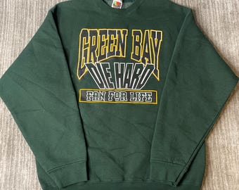 Vintage 1990s Fruit of the Loom Green Bay Sweatshirt – L – Die Hard Fan For Life – Dark Green Football Crewneck