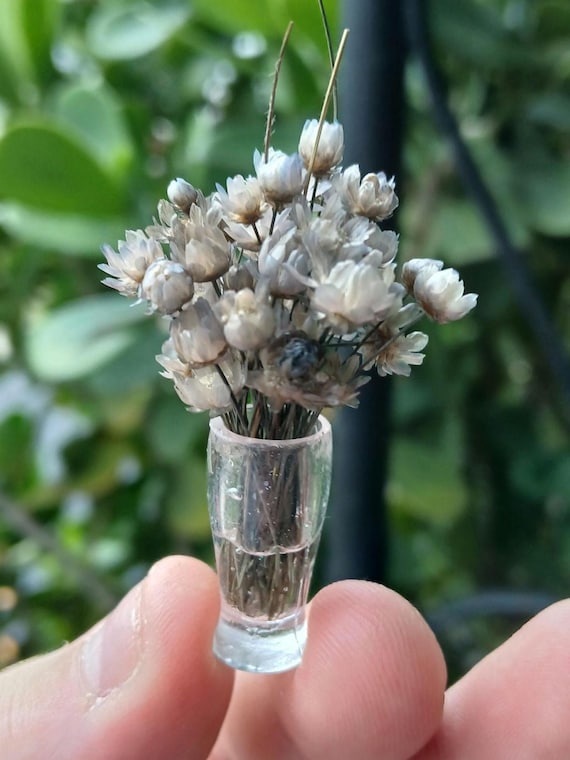 Miniature 1:12 Dollhouse Gray Flower Bouquet. by WindingWillowDecor