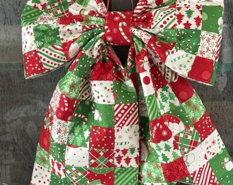 Patchwork quilted bow 18" x 25"