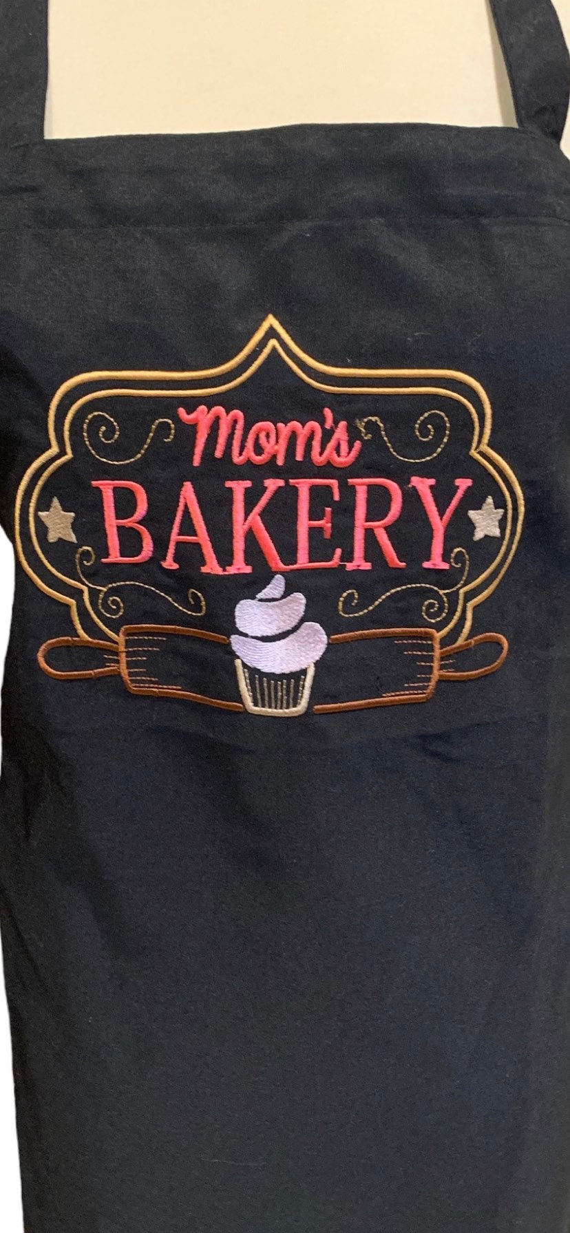 Mom's Baking Co. Apron Buffalo Check – A Work of Heart.biz