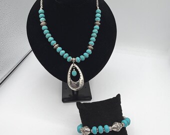 Brighton Santa Fe Bead Turquoise Pendant Necklace and bracelet