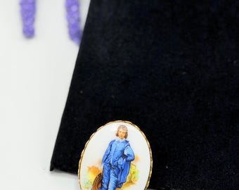 Duża broszka z porcelany w stylu vintage, chłopiec z kameą, biżuteria z majątku