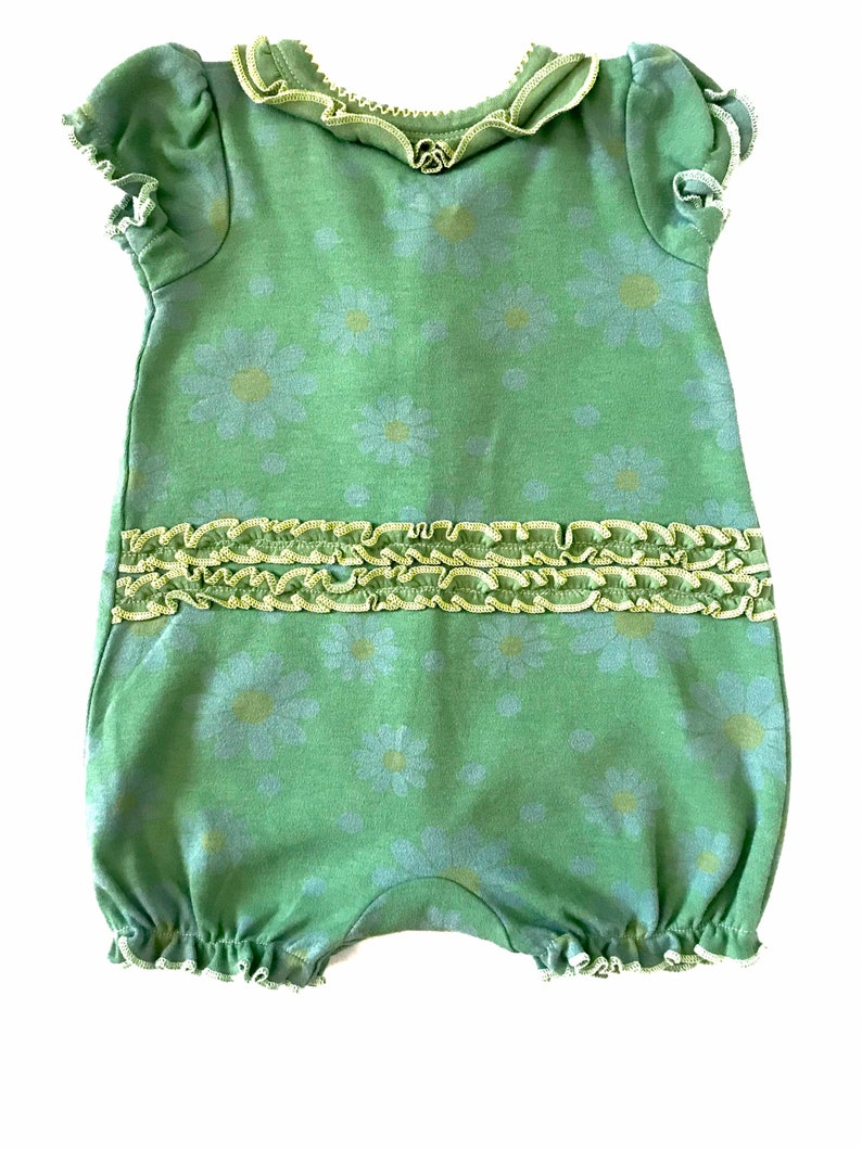 6mo Girl Frog Onesie Infant Girl Onesie Green Frog Onesie Cute Infant Girl Girl Baby Gift 6 Month Girl Girl Shower Gift