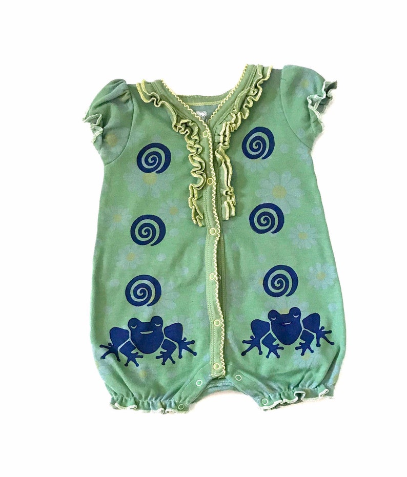 6mo Girl Frog Onesie Infant Girl Onesie Green Frog Onesie Cute Infant Girl Girl Baby Gift 6 Month Girl Girl Shower Gift