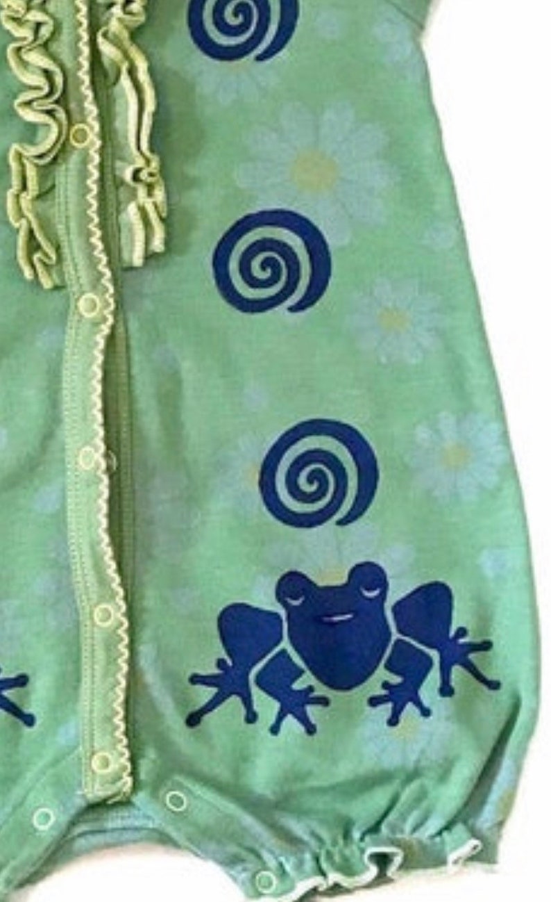 6mo Girl Frog Onesie Infant Girl Onesie Green Frog Onesie Cute Infant Girl Girl Baby Gift 6 Month Girl Girl Shower Gift