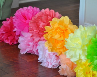 8 Tissue Poms {Any color}