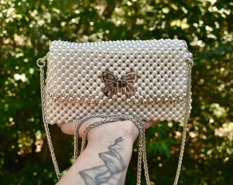 Bolso de mano artesanal con perlas / Bolso de noche nupcial personalizado / Bolso de mano de acrílico blanco con perlas / Bolso de mano con detalles dorados o plateados