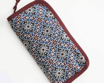 Lantern Moon Ajrak Double Point Needle Case by Knitter's Pride