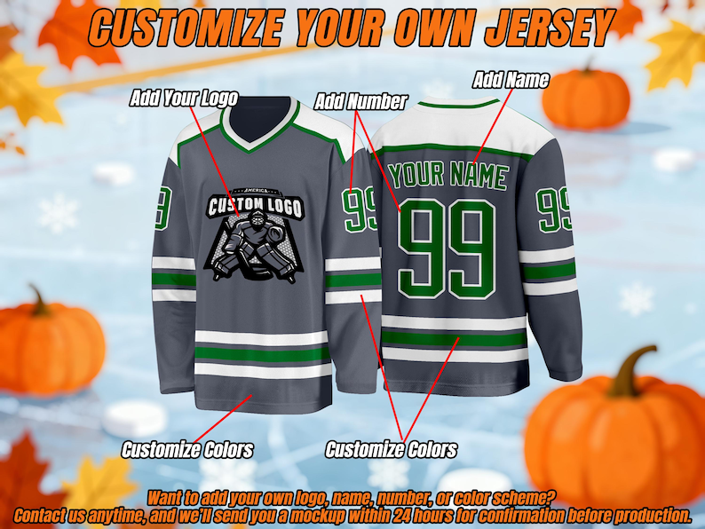 Pode incluir: Uma camisola de h&oacute;quei cinzenta personaliz&aacute;vel com detalhes em verde e branco. A camisola apresenta o texto "CUSTOMIZE YOUR OWN JERSEY", com op&ccedil;&otilde;es para adicionar um log&oacute;tipo, nome e n&uacute;mero. A camisola tem um log&oacute;tipo personalizado de um guarda-redes de h&oacute;quei.