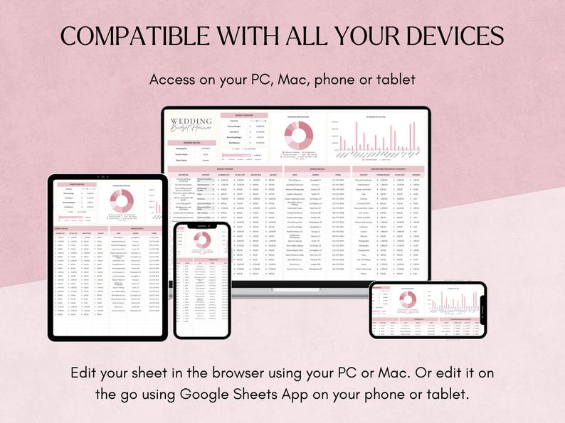 以下が含まれることがあります： ラップトップ、タブレット、スマートフォンに表示されたウェディングプランナーのスプレッドシートのスクリーンショット。画面には、グラフとデータを含むピンクと白のスプレッドシートが表示されます。上部のテキストは「すべてのデバイスに対応」と表示されています。