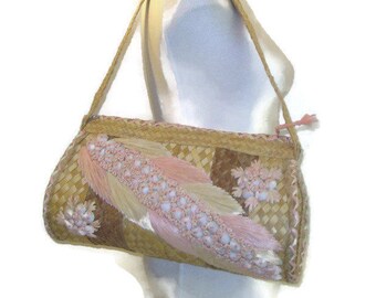 50s Straw Purse Woven Purse Summer Purse Shells Raffia 1950s Island Purse Embroidered Purse Summer Handbag Beach Purse Carribbean Purse