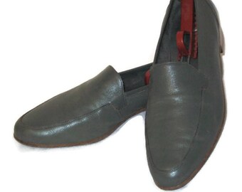 Vintage Mens Shoes, Gray Slip Ons, Mens Gray Shoes, Slate Gray Shoes, Gray Leather Shoes, Gray Shoes 10N, Gray Dress Shoes