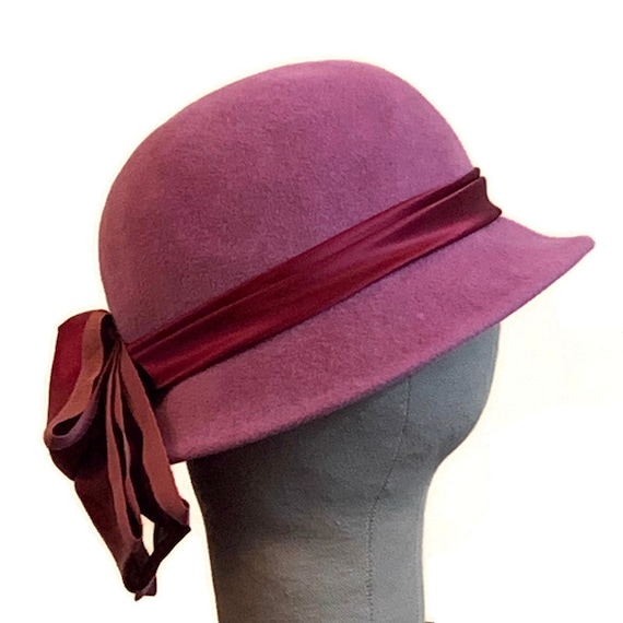 Vintage 60s Dusty Rose Cloche With Satin Ribbon &