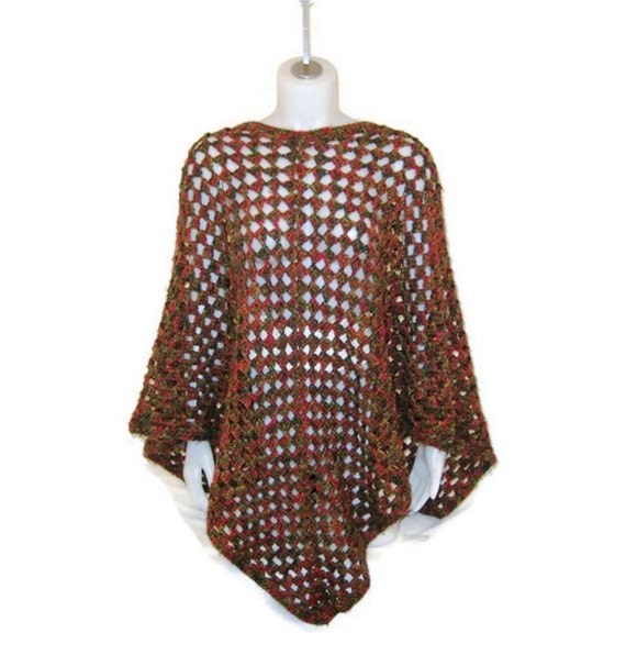 Vintage 1970s Brown Hand Crochet Poncho, 70s Acry… - image 1