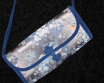 60s Asian Purse Blue Floral Purse Blue & Silver Purse Asian Fabric Purse 1960s Chinese Purse Blue Floral Purse Asian Handbag