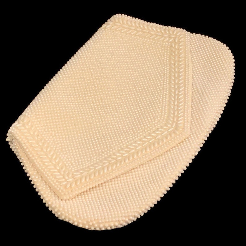 1950er Jahre lumured Perlen Geldbörse weiße Perlen ...