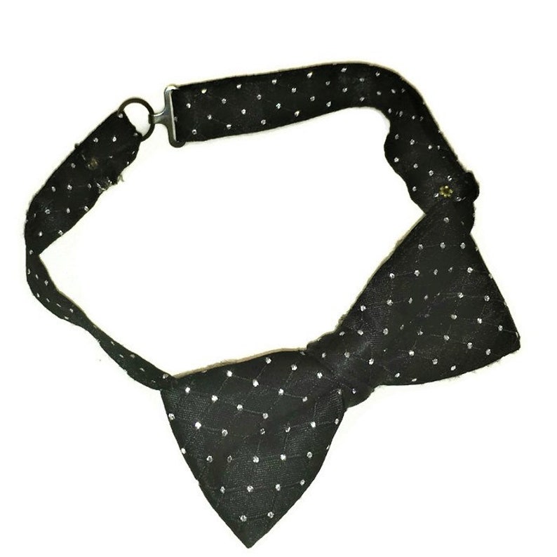 80s Cummerbund Set Men/'s Formal Wear 1980s Tux Cummerbund Bow Tie Pocket Square Sparkly Cummerbund Tuxedo Accessory Black Silver