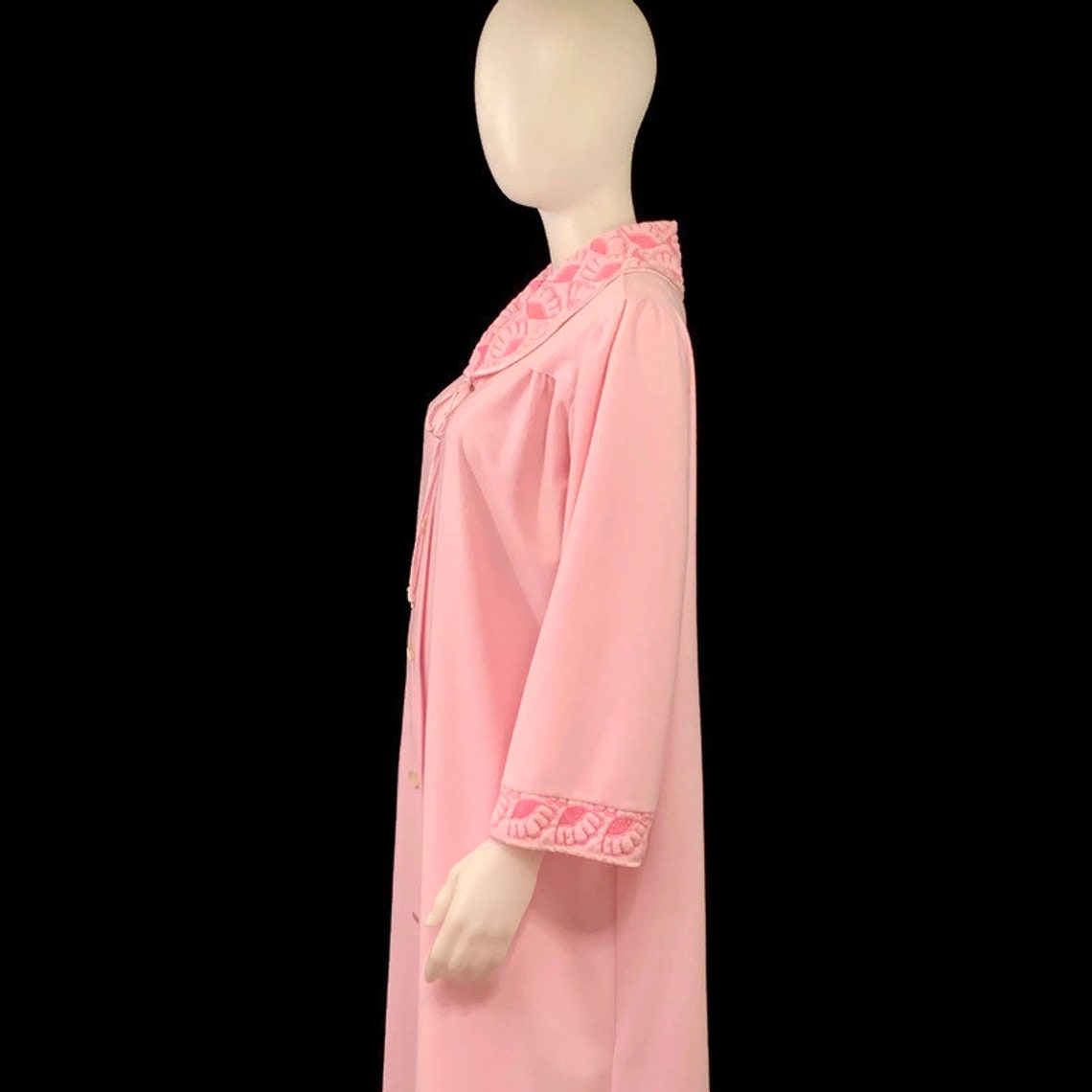 60s Long Pink Brushed Nylon Robe Vintage 1960s Robe Pink Etsy