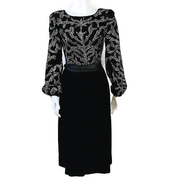 black dress mid calf length