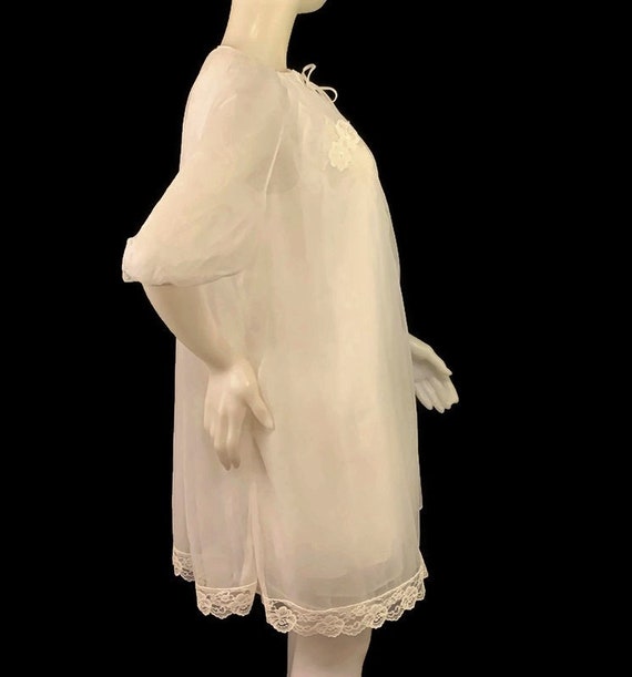 60s White Chiffon Peignoir Set with Lace Applique… - image 5